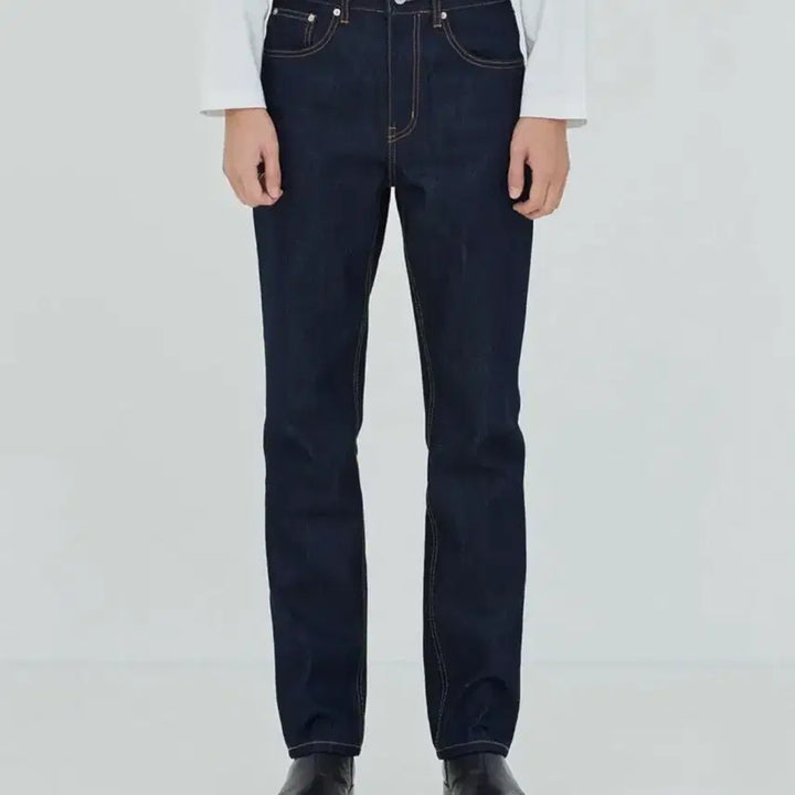 [BUNJANG] 페이탈리즘 Moderation indigo straight fit 46( / 페이탈리즘 Moderation indigo straight fit 46(