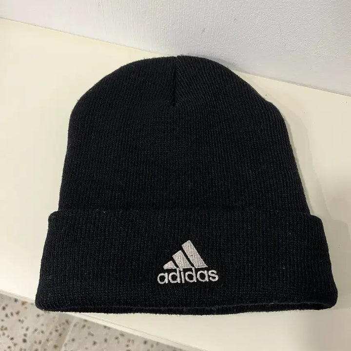 [BUNJANG] Adidas Black Beanie / 아디다스 블랙 비니