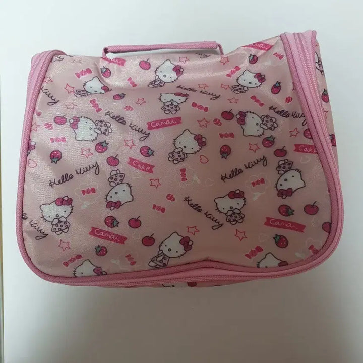 [BUNJANG] Travel Pouch / 키티 여행용 파우치