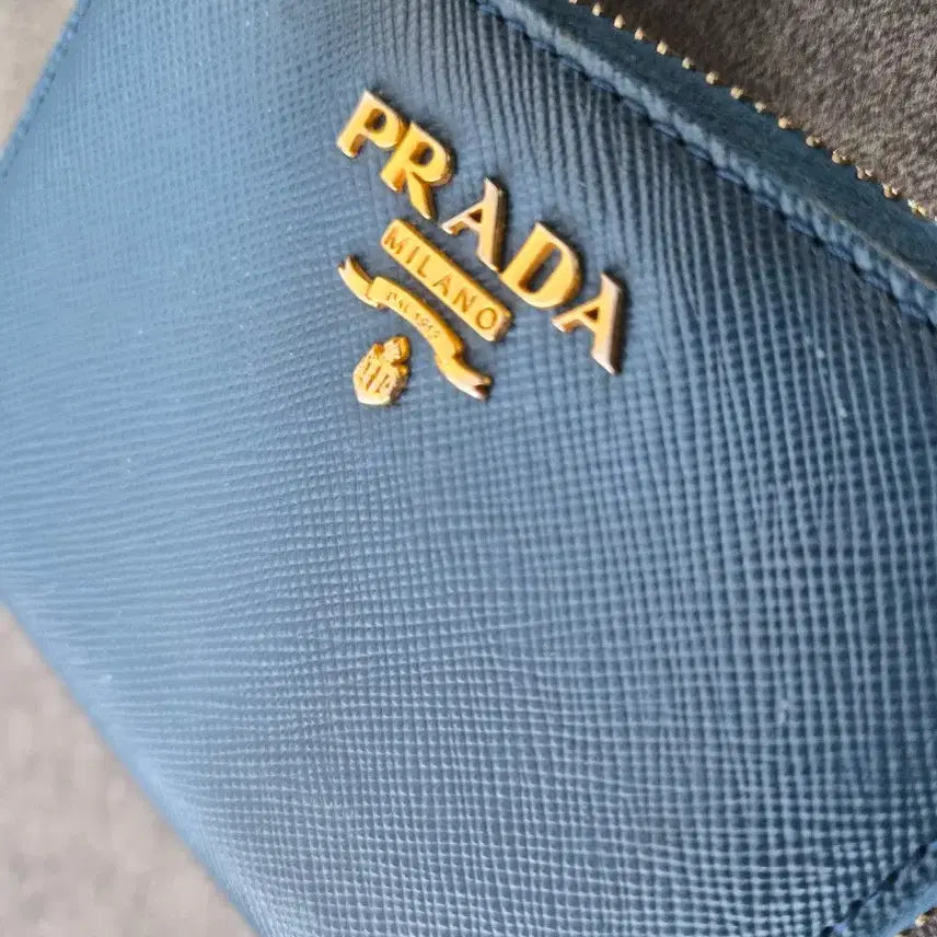 [BUNJANG] Prada Saffiano Blue Bi-fold Wallet / 프라다 사피아노 블루 반지갑(정품)