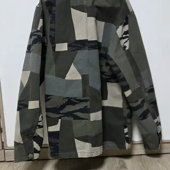 [BUNJANG] Carhartt Michigan Camo Jacket / 칼하트 미시건 코트 카모자켓