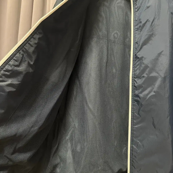 [BUNJANG] thisisneverthat Nylon Jacket Navy L (Used) / 디스이즈네버댓 나일론 자켓 바람막이 네이비 L(1회착용)