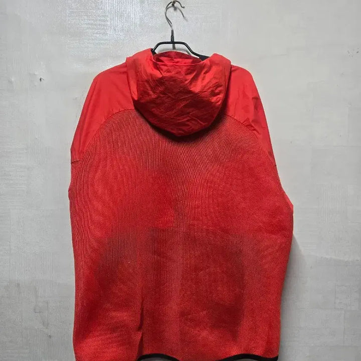 [SOLD OUT] 나이키 바람막이 윈드러너 레드 105