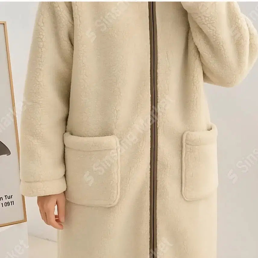 [BUNJANG] Hooded Long Coat (New) / 뽀글이 후드 롱코트(새상품)세일3장