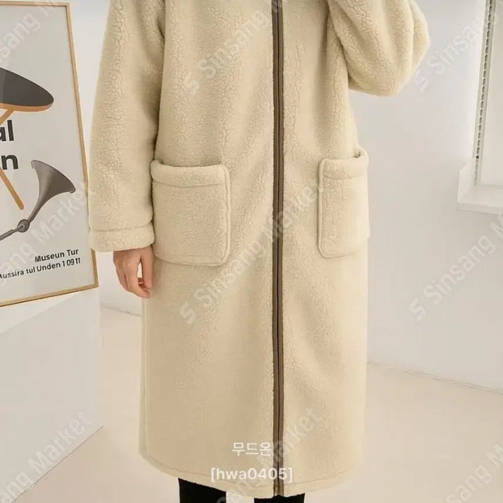 [BUNJANG] Hooded Long Coat (New) / 뽀글이 후드 롱코트(새상품)세일3장