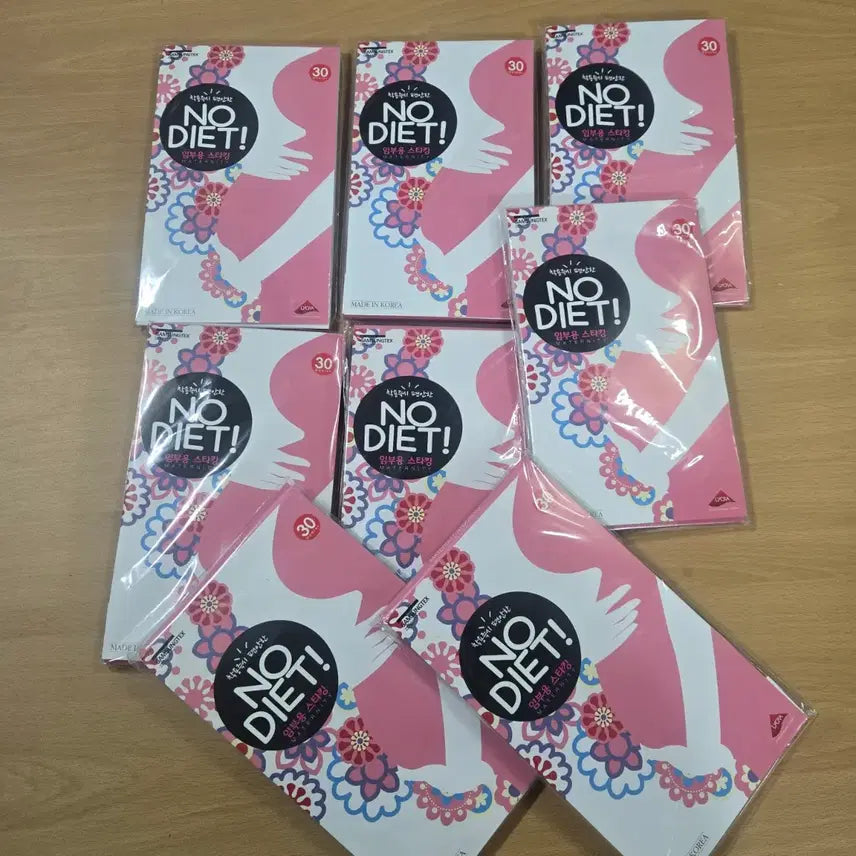 [BUNJANG] 30 Denier Stockings (8 Pairs) / 임부용스타킹(8장)30데니아