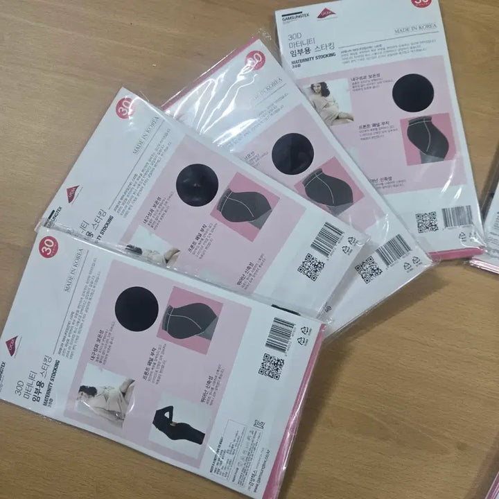 [BUNJANG] 30 Denier Stockings (8 Pairs) / 임부용스타킹(8장)30데니아