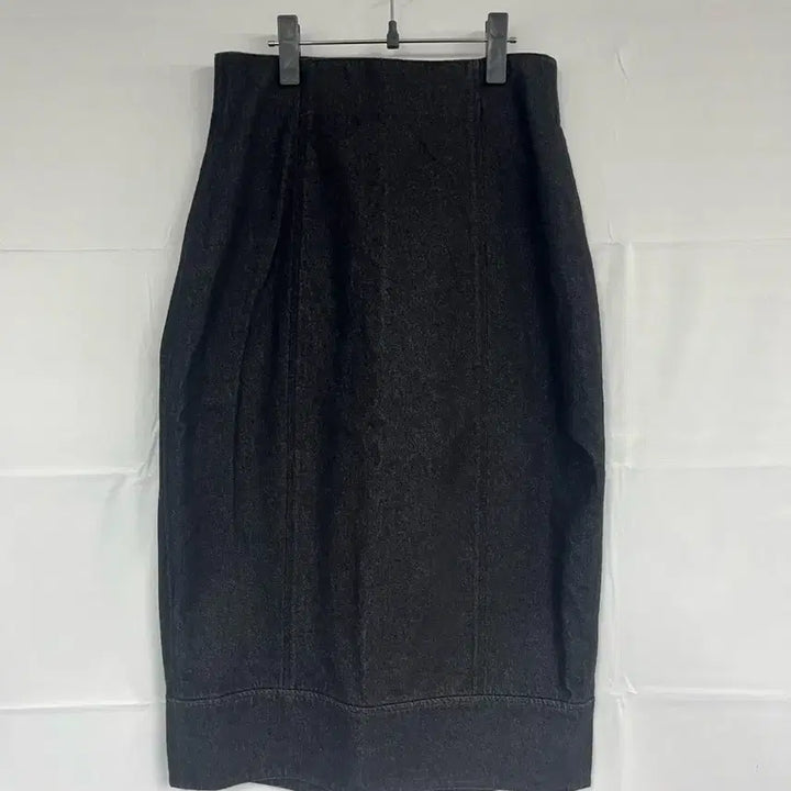 [BUNJANG] LVIR Black Denim Skirt - Size M / LVIR 르비에르 흑청 스커트 M사이즈
