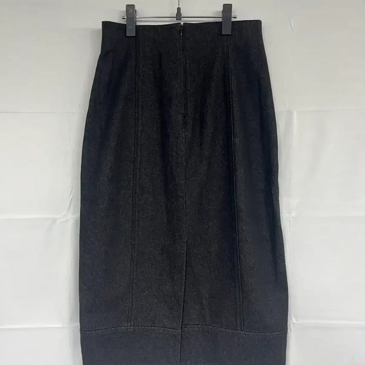 [BUNJANG] LVIR Black Denim Skirt - Size M / LVIR 르비에르 흑청 스커트 M사이즈