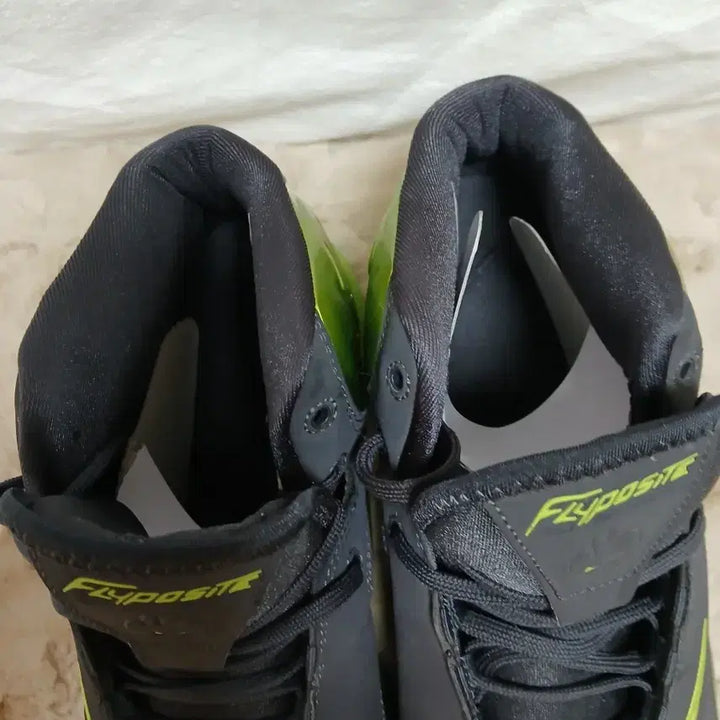 [BUNJANG] Nike Flyposite Basketball Shoes Gray/Fluorescent 265mm / 나이키 플라이포짓 농구화 회색/형광 265사이즈