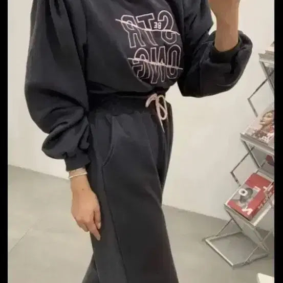 [BUNJANG] Puff Sleeve Charcoal Training Set / 퍼프 소매 트레이닝복 세트 차콜