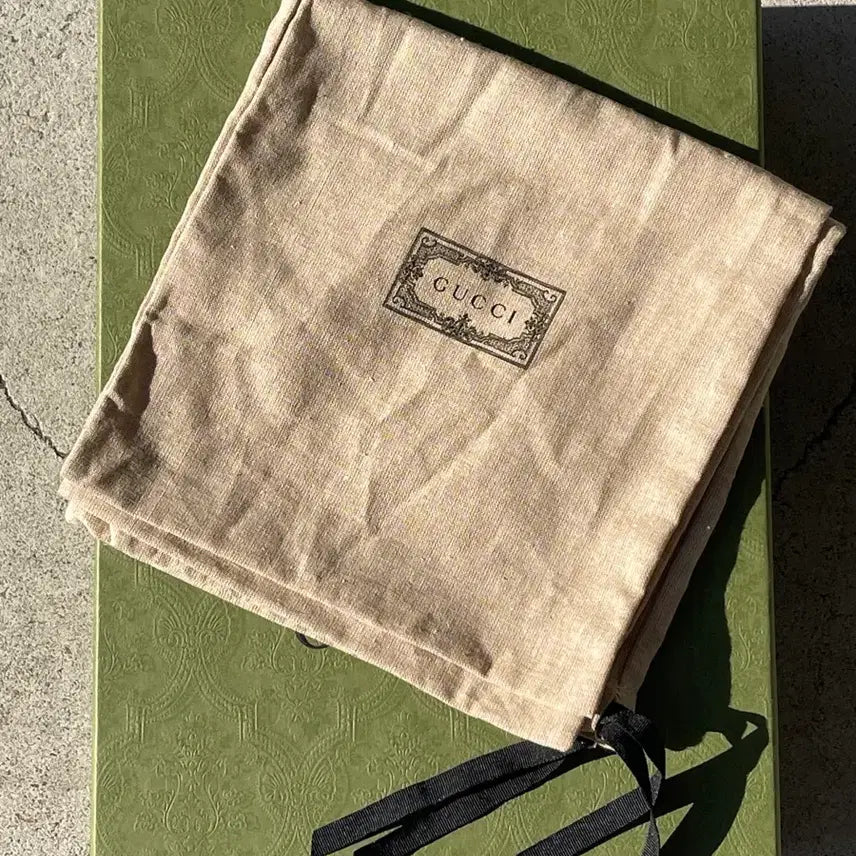 [SOLD OUT] 구찌 홀스빗 스웨이드 로퍼 uk8