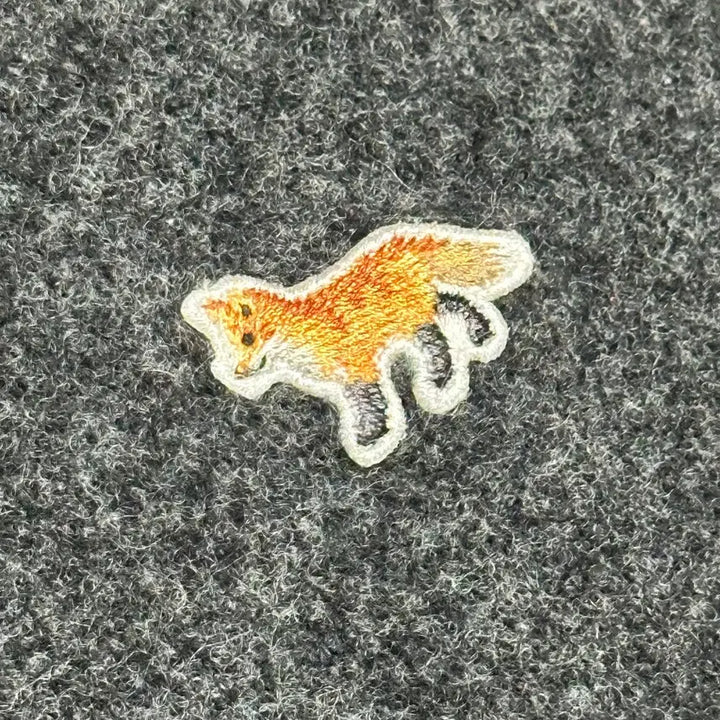 [BUNJANG] Maison Kitsune Black Fox Patch Knit Sweater / 메종키츠네 최신형 블랙 폭스패치 니트