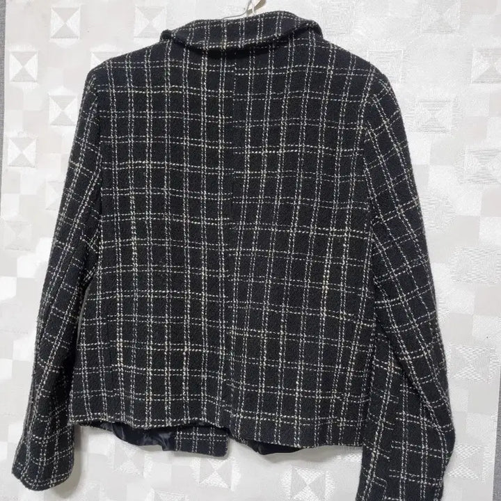 [BUNJANG] Tweed Check Pearl Button Jacket / 트위드 체크 진주 버튼 자켓55.66