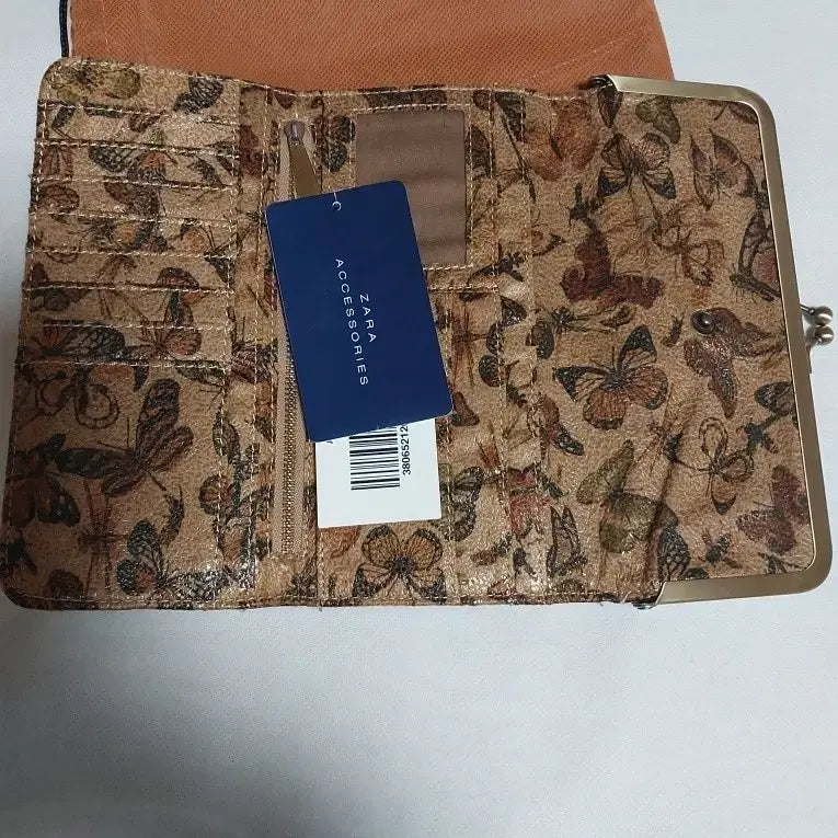 [BUNJANG] Zara Butterfly Pattern Long Wallet / 새제품)자라 나비 패턴 장지갑