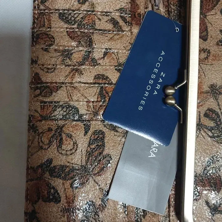 [BUNJANG] Zara Butterfly Pattern Long Wallet / 새제품)자라 나비 패턴 장지갑