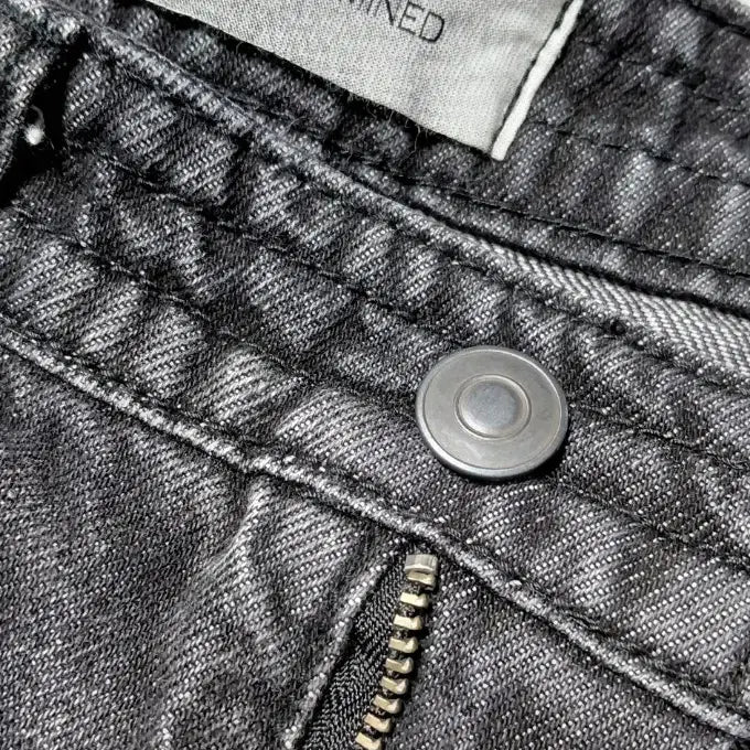 [BUNJANG] Maison Mihara Yasuhiro Center Press Snap Slit Denim (Black Denim) / [48] 메종 미네드 센터 프레스 스냅 슬릿 데님 (흑청)