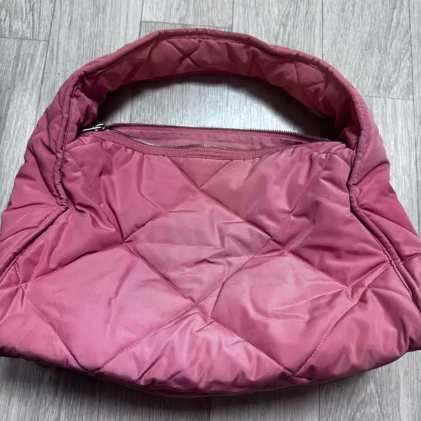 [BUNJANG] COS Diamond Quilted Bag / 코스 COS 다이아몬드 퀼팅백