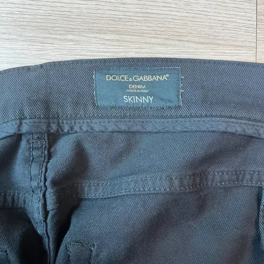 [BUNJANG] Dolce &amp; Gabbana Black Denim Jeans / 돌체앤가바나 블랙 옆라인 데님 청바지