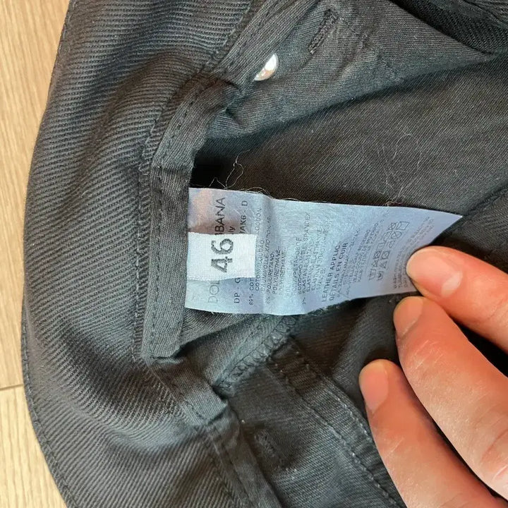 [BUNJANG] Dolce &amp; Gabbana Black Denim Jeans / 돌체앤가바나 블랙 옆라인 데님 청바지