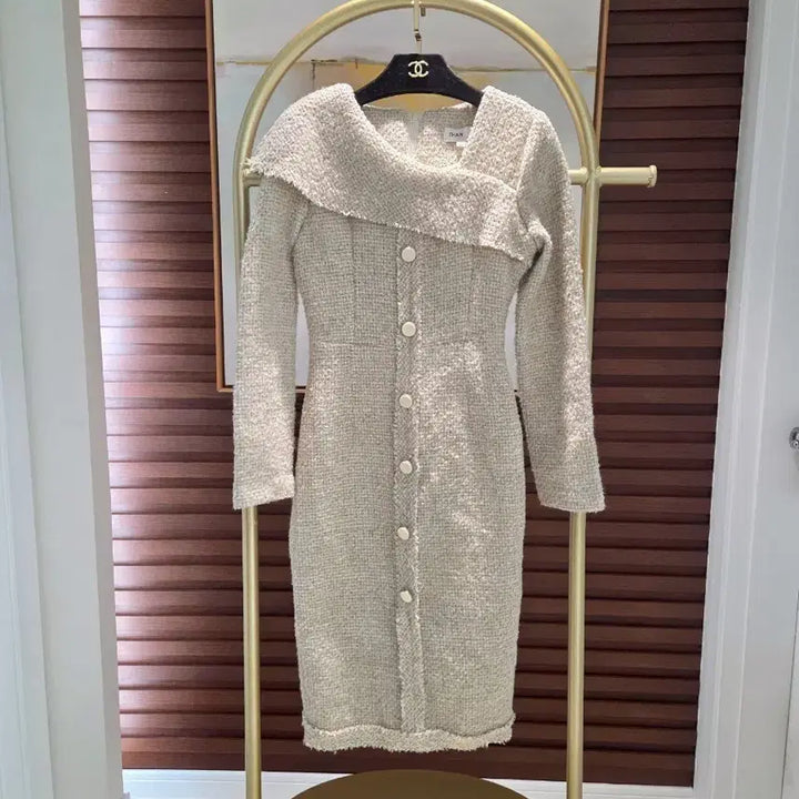 [BUNJANG] Roadshop Tweed Dress S Size / (논현 로드샵 구입) 1회착. 트위드 원피스 S