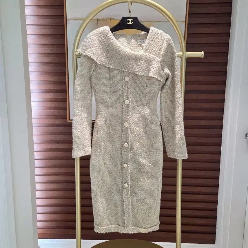 [BUNJANG] Roadshop Tweed Dress S Size / (논현 로드샵 구입) 1회착. 트위드 원피스 S