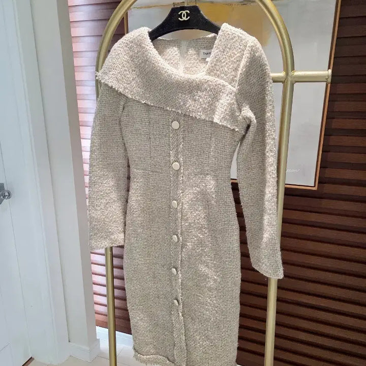 [BUNJANG] Roadshop Tweed Dress S Size / (논현 로드샵 구입) 1회착. 트위드 원피스 S