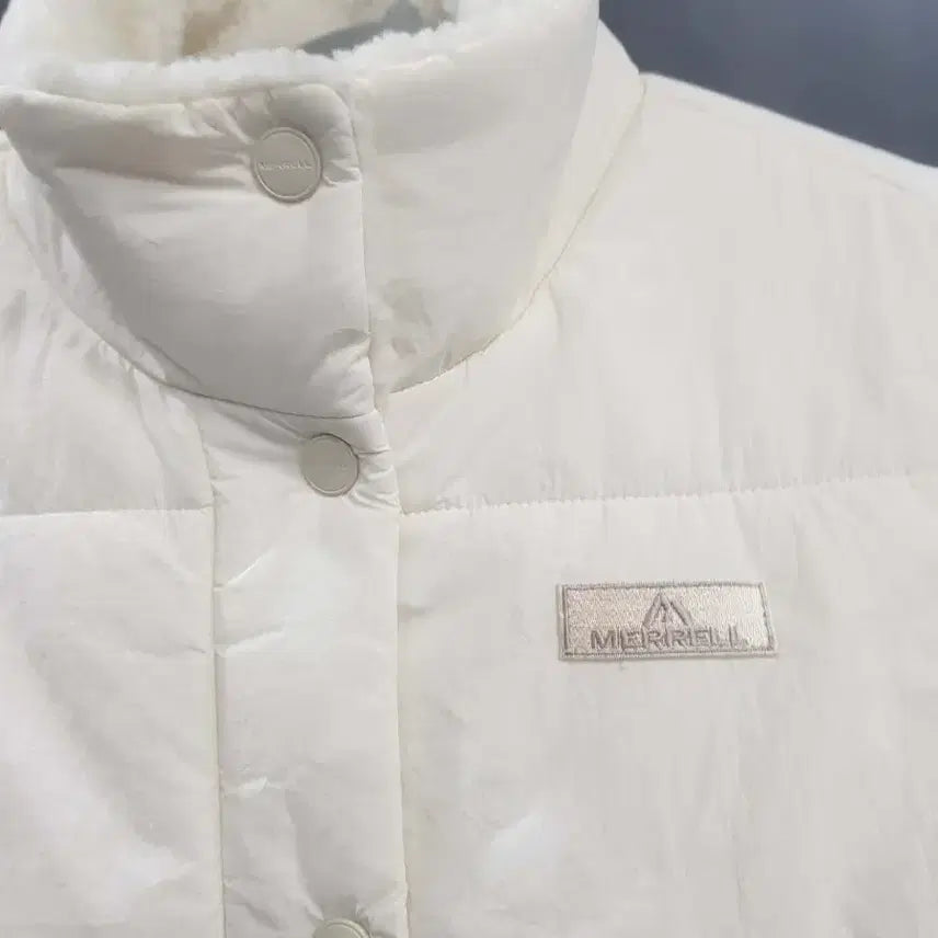 [BUNJANG] Merrell Ivory Women's Padded Vest (85) / 메렐 아이보리 여성 패딩 조끼(85)
