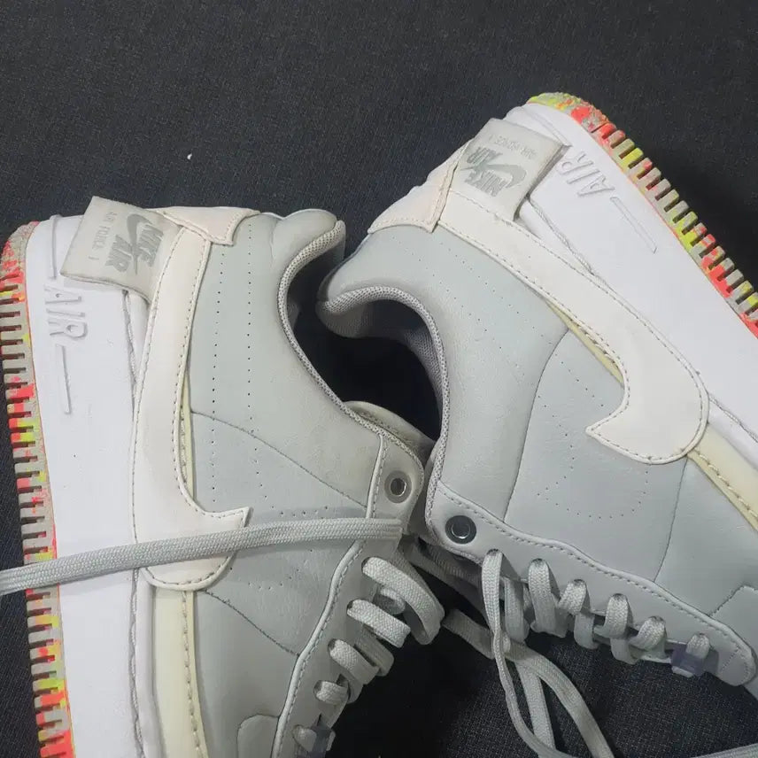 [BUNJANG] Nike Air Force 1 Sneakers / 나이키 에어포스 1 운동화245