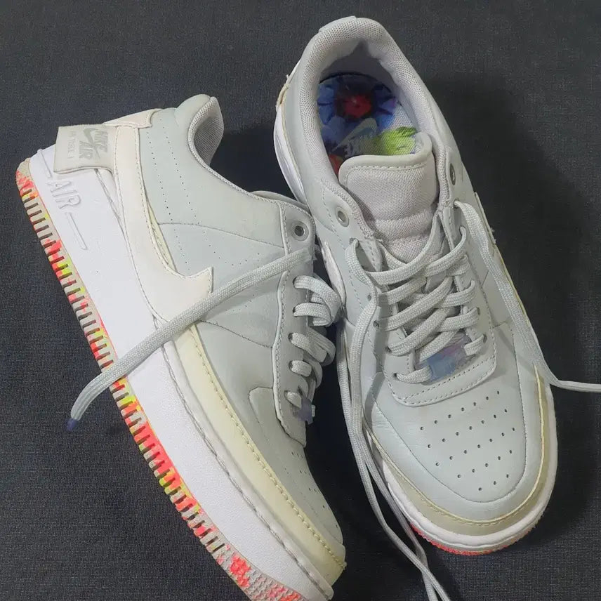 [BUNJANG] Nike Air Force 1 Sneakers / 나이키 에어포스 1 운동화245