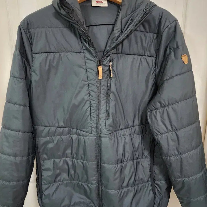 [BUNJANG] Fjallraven Dark Gray Padded Jacket / 피엘라벤 패딩 자켓 다크그레이