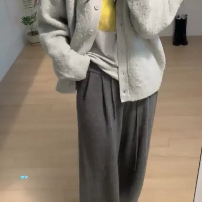 [BUNJANG] Nua Nua Boucle Cardigan / 누아누아 부클 가디건