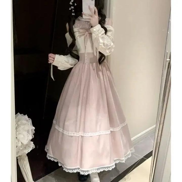 [BUNJANG] Classic Lolita Style Off-Shoulder Lace Long Dress / 클래식 양산형 로리타 스타일 오프숄더 레이스 롱 원피스