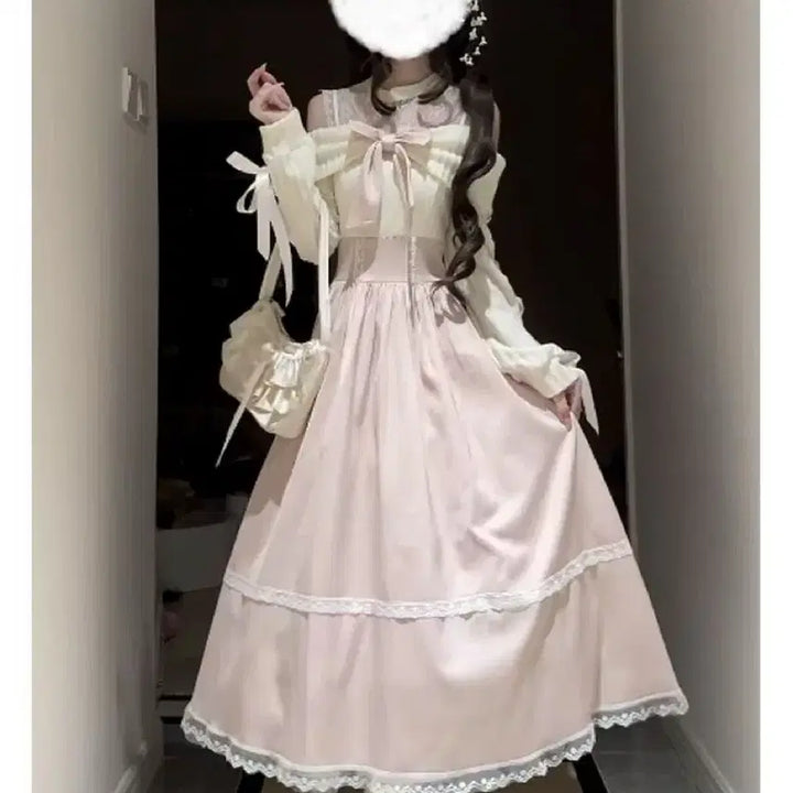 [BUNJANG] Classic Lolita Style Off-Shoulder Lace Long Dress / 클래식 양산형 로리타 스타일 오프숄더 레이스 롱 원피스