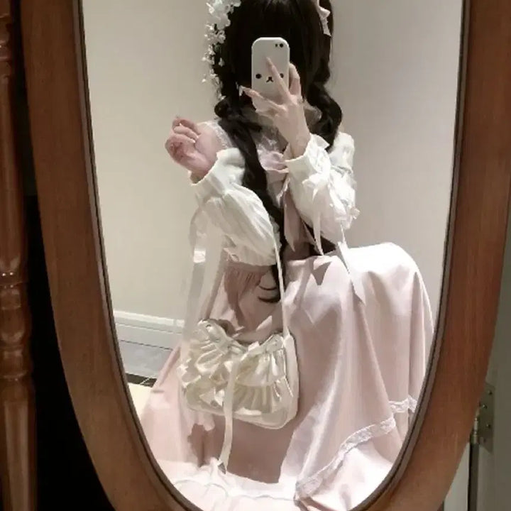 [BUNJANG] Classic Lolita Style Off-Shoulder Lace Long Dress / 클래식 양산형 로리타 스타일 오프숄더 레이스 롱 원피스