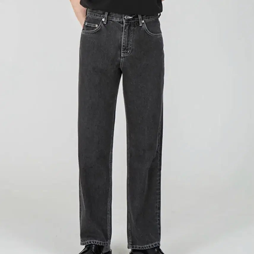 [BUNJANG] Branded Industry 1967 Jet Black Jeans 32 / 브랜디드 인더스트리 1967 제트 블랙진 32 판매