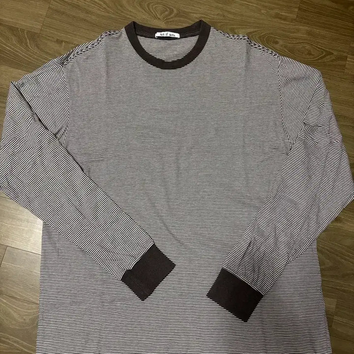 [BUNJANG] Art If Acts Striped Long Sleeve T-shirt / 아트 이프 액츠 스트라이프 티셔츠