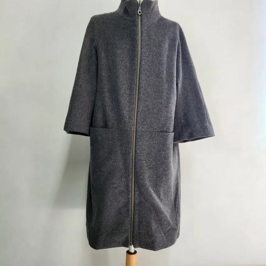 [BUNJANG] VIVIENNE TAM Wool 100% Half Zipper Coat / VIVIENNE TAM 정품 울 100% 지퍼 하프 코트 (55)