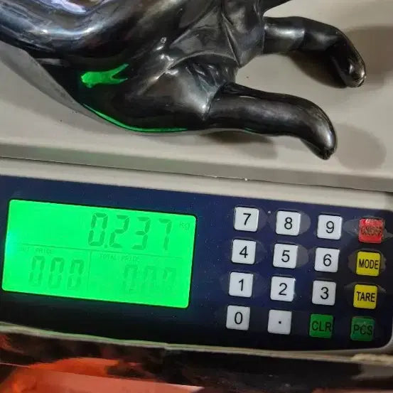 [BUNJANG] Pohang Homigot Hand of Mutual Benefit Silver Sculpture / 은"포항 호미곶 상생의 손 작품을 925은으로 한정판10개중 1개의 작품