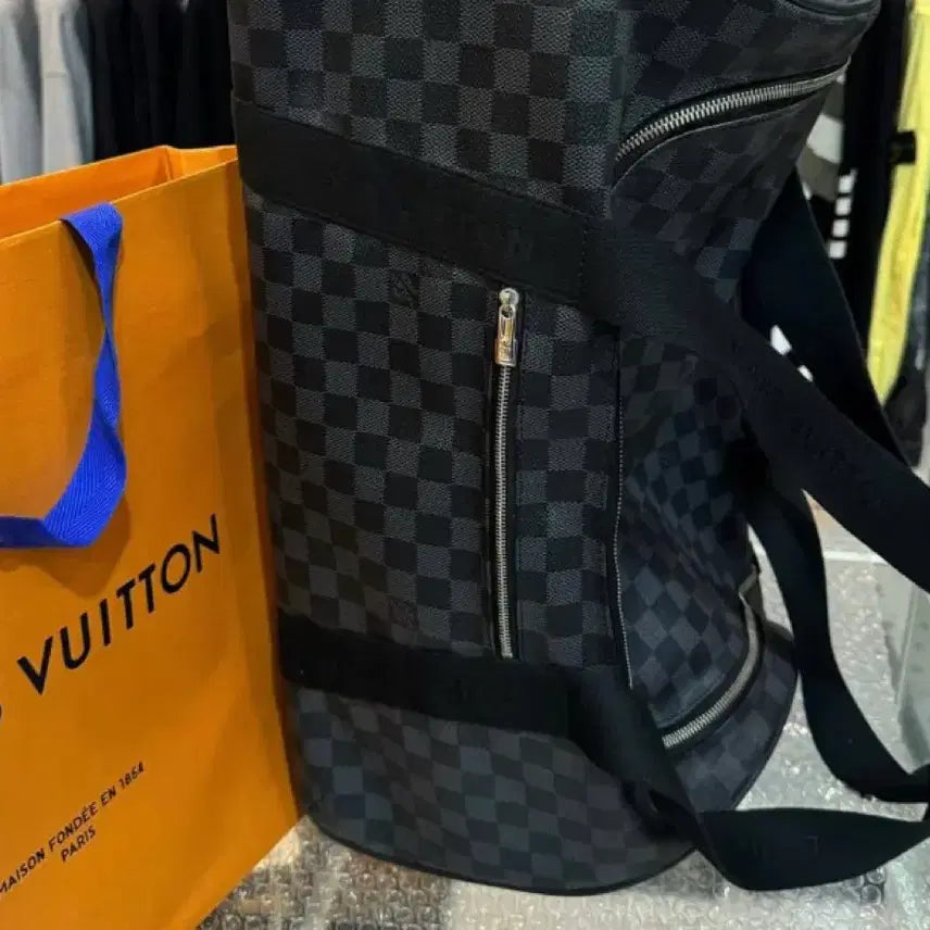 [BUNJANG] Louis Vuitton Graphite Bandouliere Coated Canvas Leather Keepall / [민트급] 루이비통 그라피트 밴드리에르 코팅 캔버스 레더 키폴
