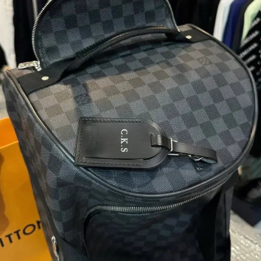 [BUNJANG] Louis Vuitton Graphite Bandouliere Coated Canvas Leather Keepall / [민트급] 루이비통 그라피트 밴드리에르 코팅 캔버스 레더 키폴