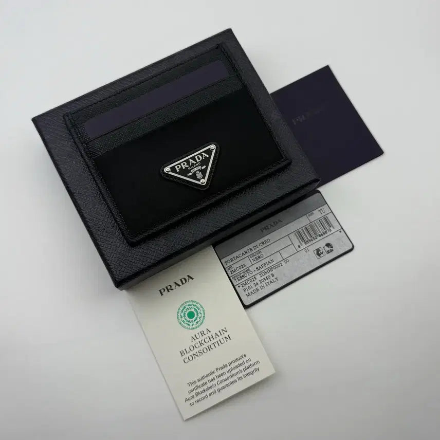 [BUNJANG] Prada 26SS Triangle Logo Re-Nylon Saffiano Card Holder Black / [새상품급]26SS프라다 삼각로고 리나일론 사피아노 블랙 카드지갑