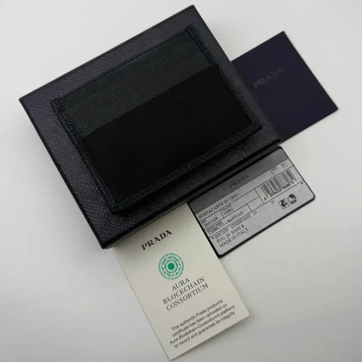 [BUNJANG] Prada 26SS Triangle Logo Re-Nylon Saffiano Card Holder Black / [새상품급]26SS프라다 삼각로고 리나일론 사피아노 블랙 카드지갑
