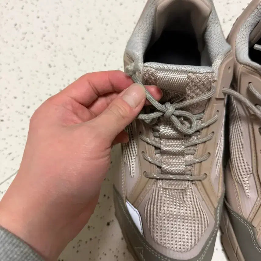 [BUNJANG] Roa Rockfall 41 Hiking Boots / 로아 락파 41 (260) 사이즈