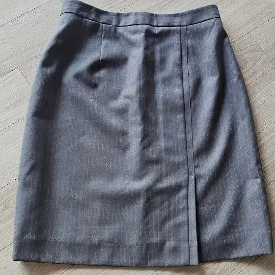 [BUNJANG] Office Skirt (Size 29) / 정장 치마 사무실 스커트 (29 S )