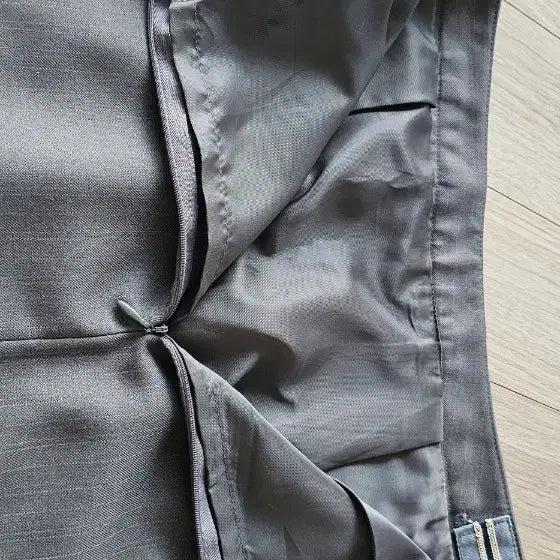 [BUNJANG] Office Skirt (Size 29) / 정장 치마 사무실 스커트 (29 S )