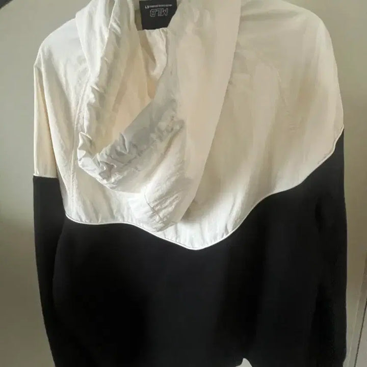 [BUNJANG] MLB Jersey Windbreaker Jacket / 엠엘비 져지 바람막이