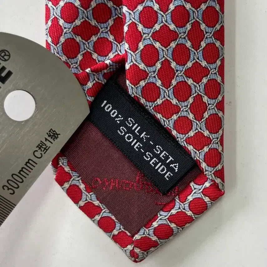 [BUNJANG] Ferragamo Silk Tie / 페레가모 넥타이