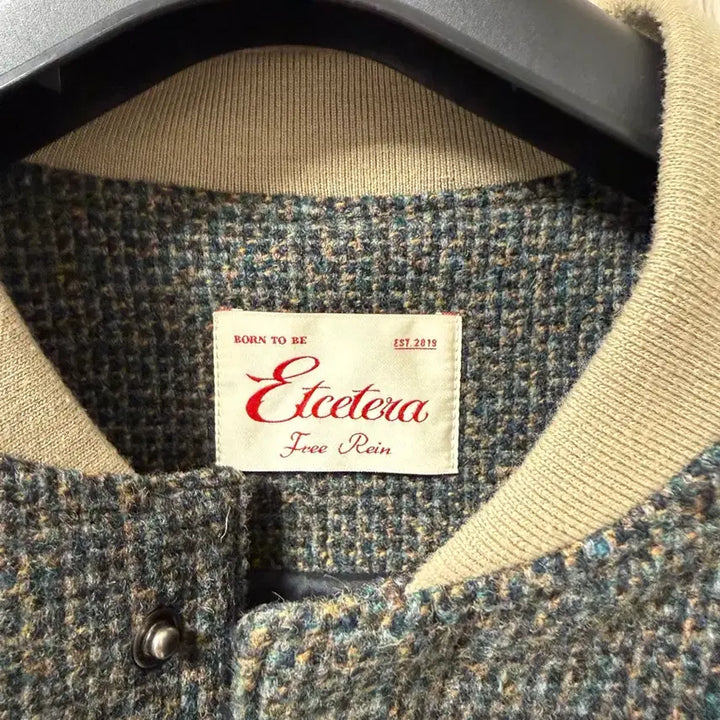 [BUNJANG] ETCE Varsity Jacket (M) / [M] etce 이티씨이 바시티 자켓