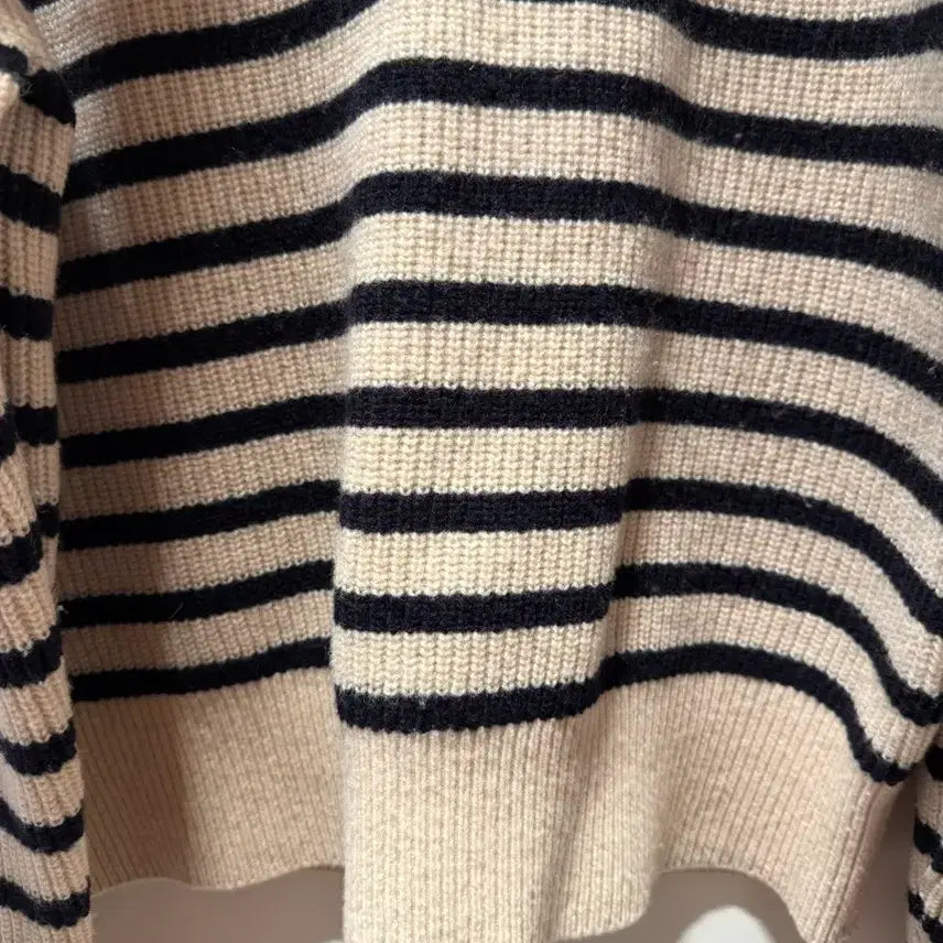 [BUNJANG] RECTO French Stripe Knit Oatmeal / [L] 렉토 23fw 프렌치 스트라이프 니트 오트밀